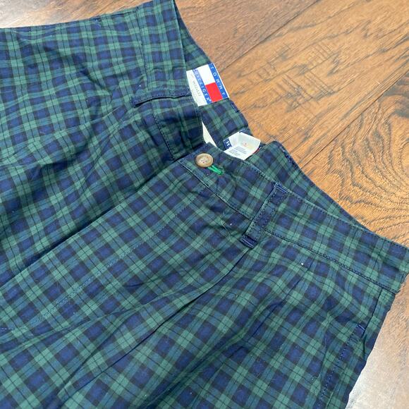 NWT Vintage Tommy Hilfiger Mens Green Blue Black Watch Plaid Pleated Pants 32x32 - Picture 2 of 7